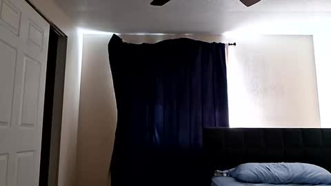 Snapshot of itsrandolph84 chatting on September 30, 9:20 pm itsrandolph84 online show from September 30, 9:20 pm