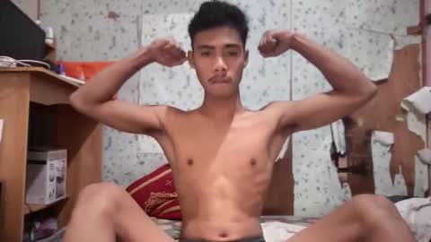 itzme_urboy online show from May 12, 2:19 am