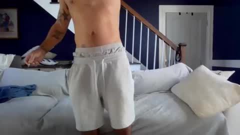 Itzmeebabyy online show from November 12, 2:50 pm