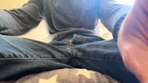 Iuuuf2 or Samel online show from April 24, 10:50 am