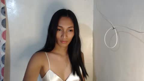 Snapshot of ivana_09102004 chatting on December 1, 9:58 am ivana_09102004 online show from December 1, 9:58 am