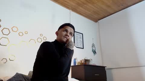 Snapshot of ivana_rose chatting on September 21, 2:13 am Adris online show from September 21, 2:13 am