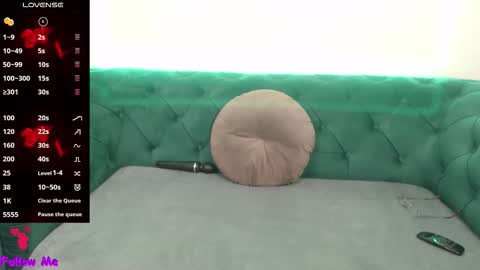 Snapshot of ivanacharm chatting on October 3, 3:14 am ivanacharm online show from October 3, 3:14 am