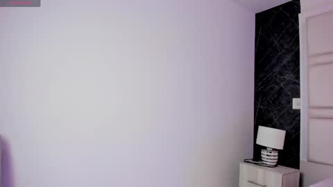 Snapshot of ivannafoxx_ chatting on May 15, 11:06 am ivanna online show from May 15, 11:06 am