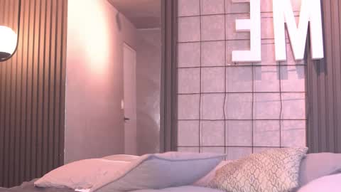 Snapshot of ivannagray chatting on March 27, 9:14 pm Ivanna online show from March 27, 9:14 pm