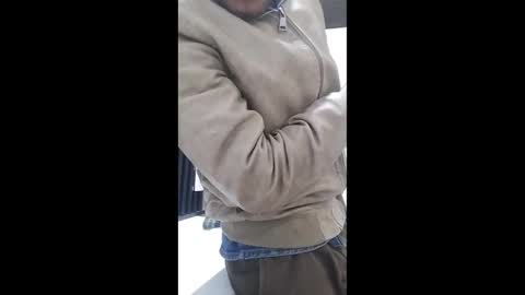 Aiv online show from March 27, 11:10 am