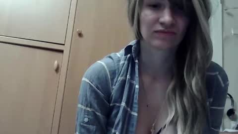 Snapshot of ivetta911 chatting on February 28, 4:08 pm ivetta911 online show from February 28, 4:08 pm