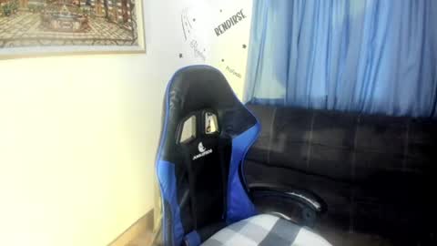 Snapshot of ivette_shaira chatting on June 20, 11:46 am IVETTE online show from June 20, 11:46 am