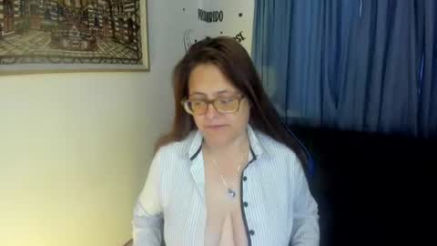 Snapshot of ivette_shaira chatting on July 10, 11:57 am IVETTE online show from July 10, 11:57 am