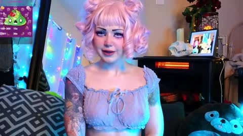 Ivey and James online show from January 15, 10:46 pm