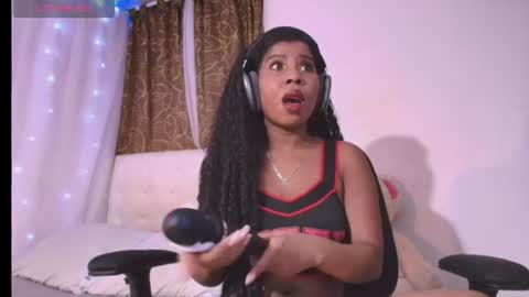 Snapshot of ivonjoness chatting on June 14, 3:52 am Ivon Miss Jones online show from June 14, 3:52 am