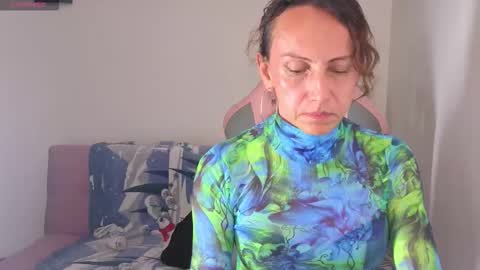 IVONNE online show from January 14, 12:49 am