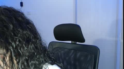 Snapshot of ivonny111 chatting on October 17, 10:23 pm ivonny111 online show from October 17, 10:23 pm