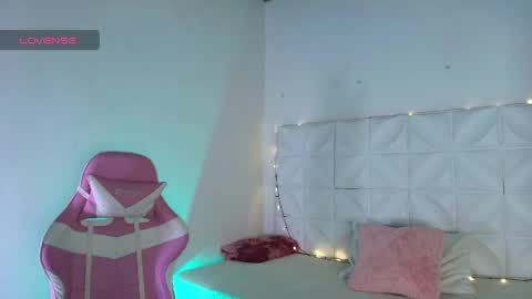 Ivonny online show from April 27, 9:13 pm