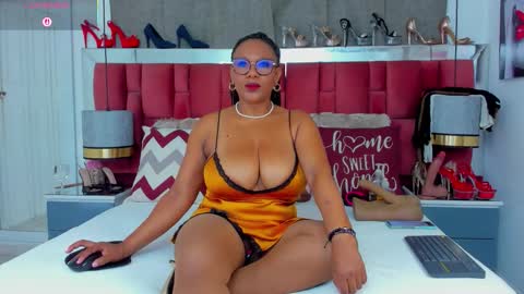 IVONSANCHEZ online show from January 9, 3:20 am