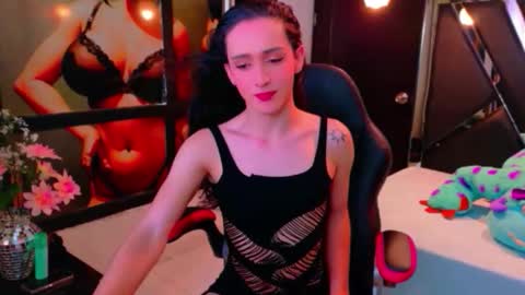 ivony giselle online show from April 12, 1:49 pm