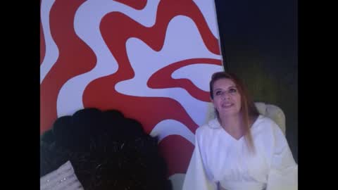 ivory_mistress online show from May 7, 1:27 pm
