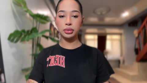 kirstenelsie online show from March 17, 1:10 am