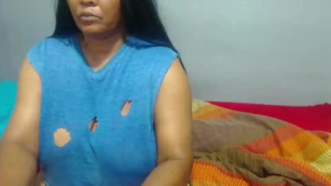 IVORYTITS48 online show from February 25, 5:30 am