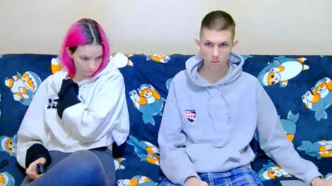 Ivy and Lester online show from October 10, 6:29 pm