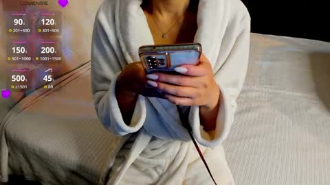 Ivy online show from April 8, 11:16 pm