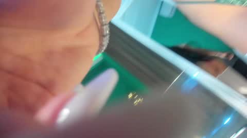 Snapshot of ivy_bellee chatting on December 21, 6:30 am Ivy bellee online show from December 21, 6:30 am