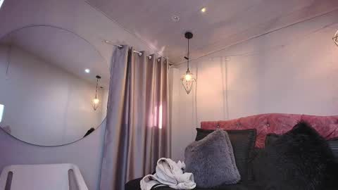 Snapshot of ivy_bonnie chatting on November 11, 11:54 am ivy_bonnie online show from November 11, 11:54 am