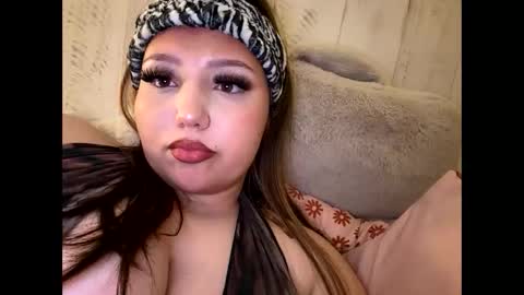 ivy_indulgence20 online show from June 7, 5:00 am