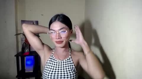 Snapshot of ivy_moorexoxo chatting on July 12, 5:15 pm Ivy online show from July 12, 5:15 pm