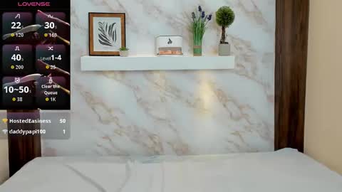 i v y  b l i s s online show from March 22, 6:22 pm