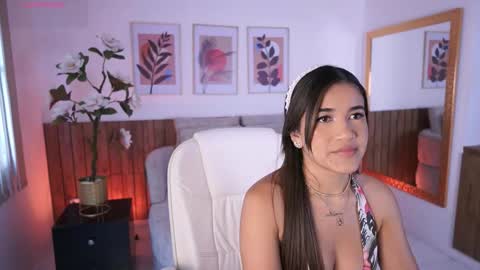 Ivy Grabes online show from April 11, 7:07 pm