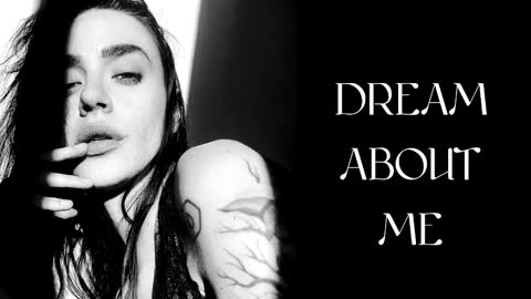 Snapshot of ivyjonson chatting on December 28, 4:52 pm Miss Ivy online show from December 28, 4:52 pm