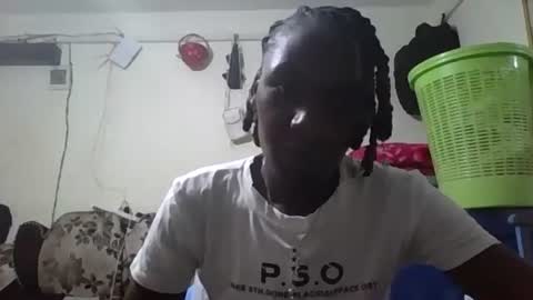 ivyk_ online show from February 17, 9:28 am