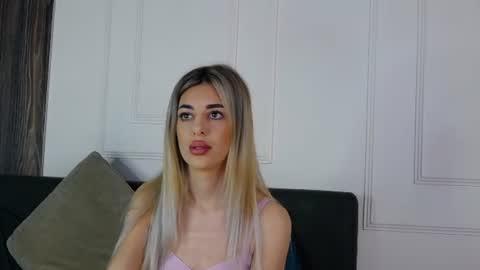IvyLustt online show from June 19, 5:34 am