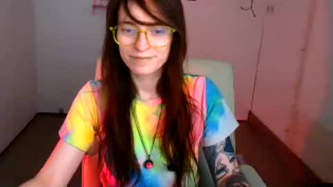 Ivy online show from July 2, 2:01 pm