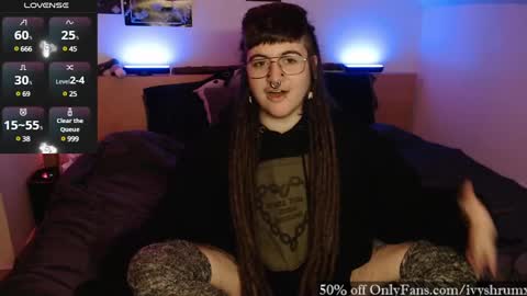 Ivy ShrumX online show from January 2, 2:11 am