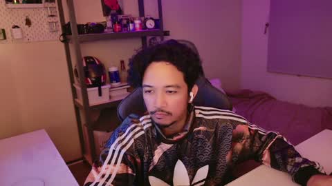 iwasd3nse online show from December 19, 2:35 pm