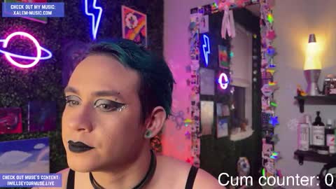 Muse hethey online show from February 18, 12:50 am