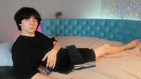 Maxim online show from December 5, 1:14 am