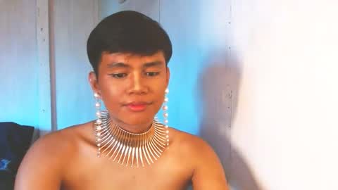 iya143 online show from October 16, 3:51 am