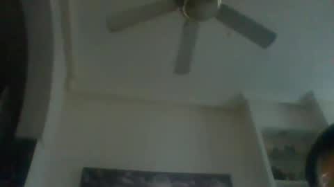 iyust online show from April 26, 8:34 am