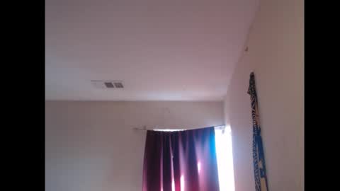 izak144 online show from November 1, 8:11 pm