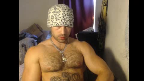 izak144 online show from April 17, 9:29 pm