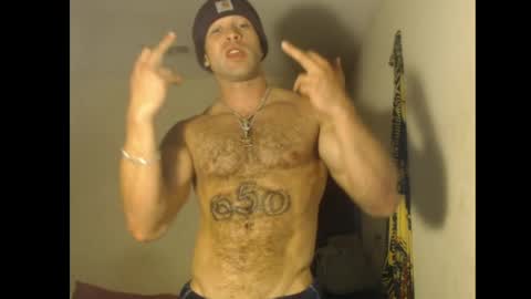 izak144 online show from May 28, 5:16 am