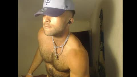 Snapshot of izak144 chatting on June 6, 3:44 am izak144 online show from June 6, 3:44 am