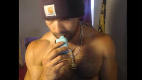Snapshot of izak144 chatting on June 10, 6:51 pm izak144 online show from June 10, 6:51 pm