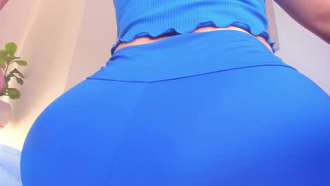 Iza online show from January 15, 5:08 am