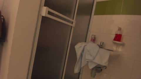 Iza online show from January 18, 2:14 am