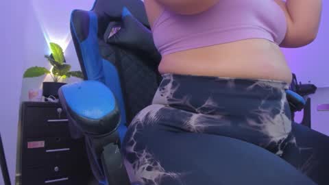 Iza online show from February 13, 1:07 pm