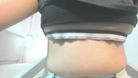 izelevans online show from March 31, 12:16 pm